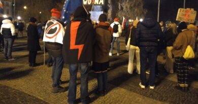 Strajk Kobiet na placu Mickiewicza
