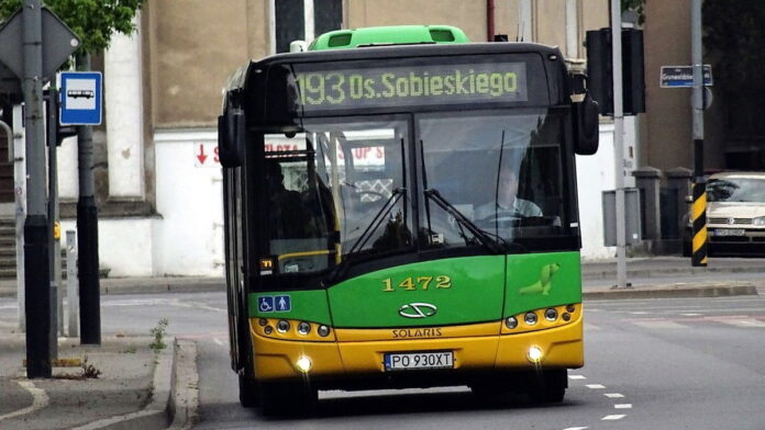 autobus linii nr 193 fot. MPK