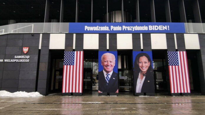 Joe Biden i Kamala Harris fot. UMWW