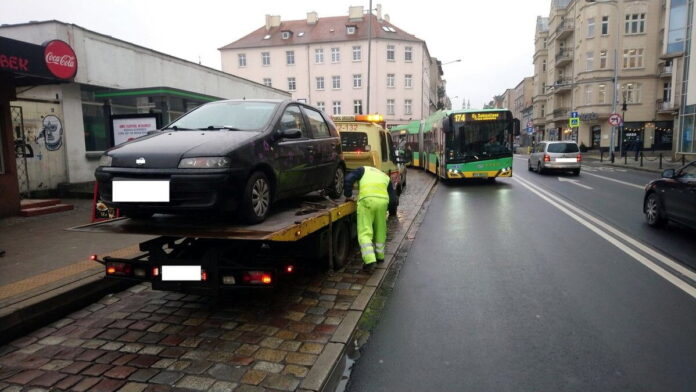 odholowany samochód fot. SMMP