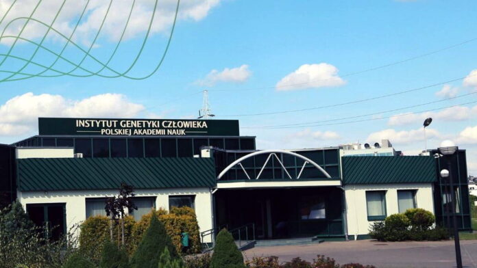 równoczesny test na grypę i covid-19 fot. UMP