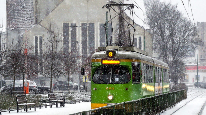 Zima tramwaj MPK śnieg Poznań fot. Sławek Wąchała