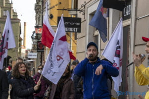 Poznań: Marsz o Wolność. I przeciwko koronawirusowi