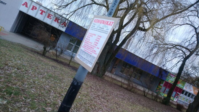 nielegalne plakaty fot. SMMP