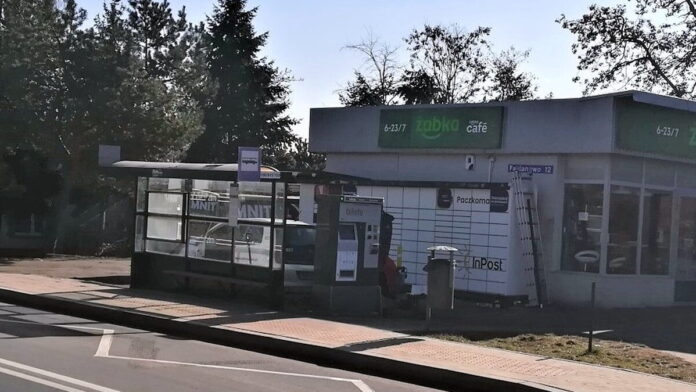 biletomat na przystanku Kowalewicka fot. ZTM