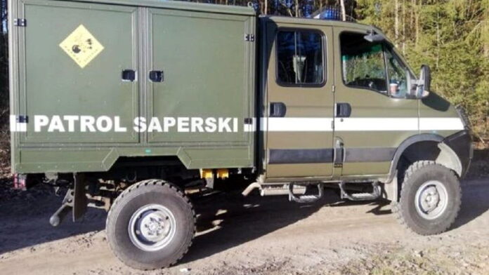 Patrol saperski fot. Nadlesnictwo Karczma Borowa