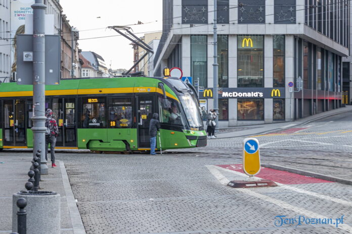 Poznań Plac Wiosny ludów MPK tramwaj fot. Sławek Wąchała