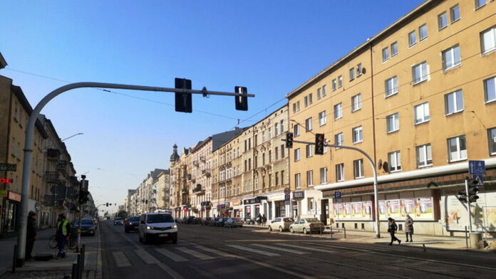 sygnalizacja świetlna Głogowska fot. ZDM