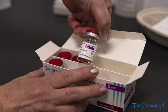 Szczepienie Covid - 19 AstraZeneca Astra Zeneca szczepionka kowid pandemia fot. Magda Zając