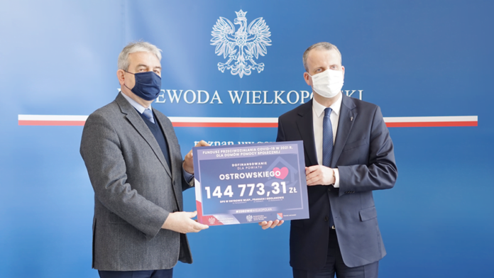 wsparcie dla DPS-ów fot. WUW