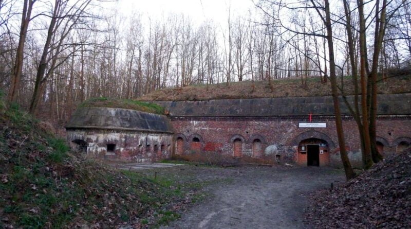 Fort 1a koszary szyjowe fot. ZK Wronki