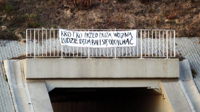 transparent w Karolinie fot. Komisja Dobrego Porządku