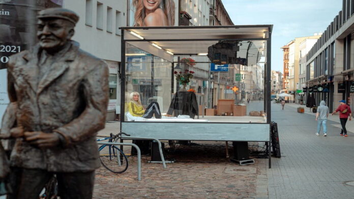 Instalacja Katarzyna Borkowskiej i Fundacja Teatru „Wyspiański z Kamillą Baar fot. Malta Festival Poznań