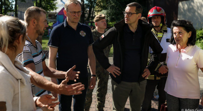 Mateusz Morawiecki w Nowej Białej fot. KPRM