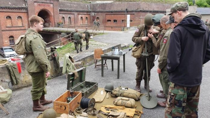 Piknik historyczny fort VI fot. Fort VI