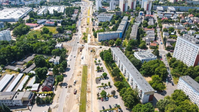Postęp prac przy budowie trasy tramwajowej na Naramowice fot. PIM