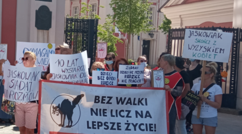protest pracownic żłobków fot. L. Łada