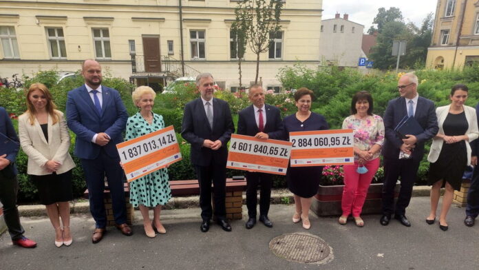 dofinansowanie z WRPO2014+, marszałek Marek Woźniak, Środa Wlkp. fot. UMWW