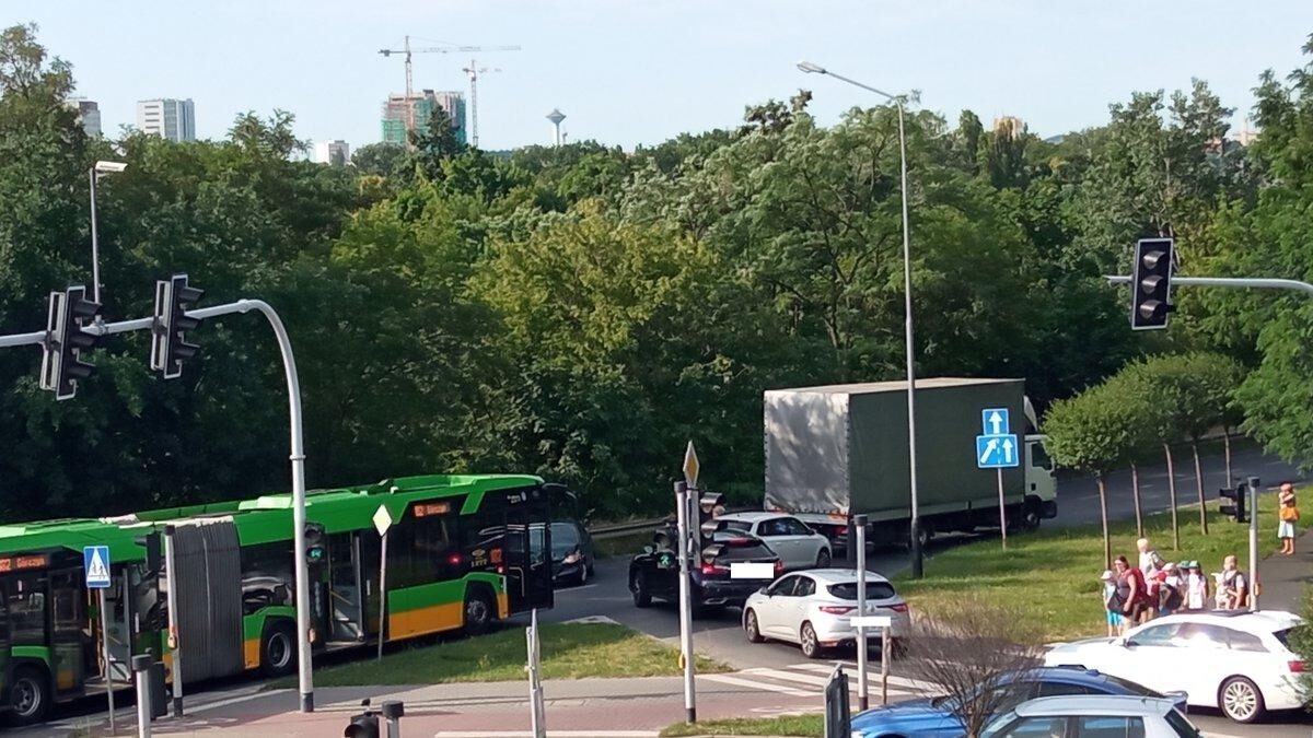 kolizja Niestachowska fot. L. Łada