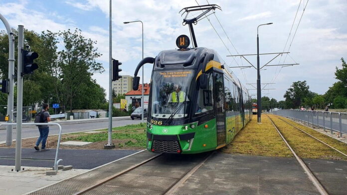Pierwszy przejazd na Naramowice fot. PIM