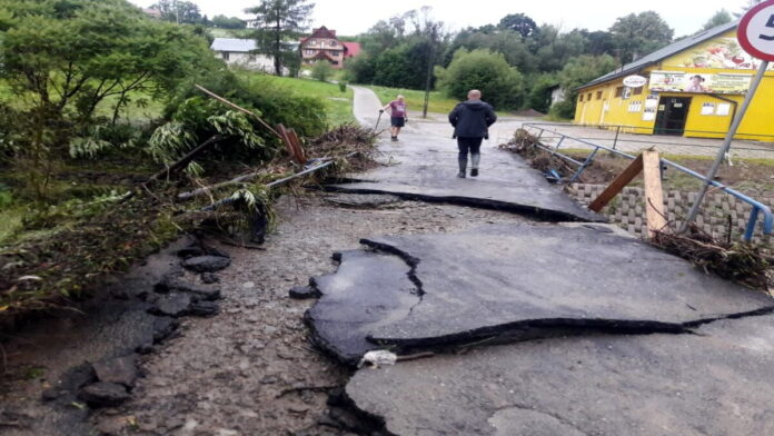 powódź w Małopolsce fot. Gmina Korzenna