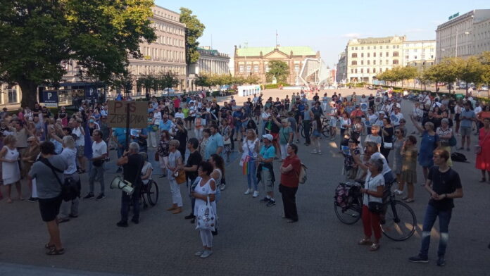Demonstracja Wolne media fot. L. Łada