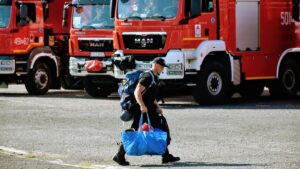 wielkopolscy strażacy przed wyjazdem do Grecji fot. KG PSP