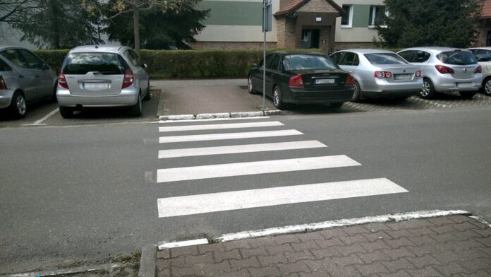 obniżanie krawężników, Piątkowo fot. ZDM