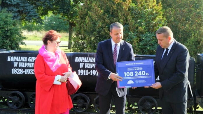 Wojewoda Michał Zieliński, Wapno, fot. WUW