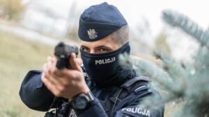 ćwiczenia grupy realizacyjnej fot. policja Poznań