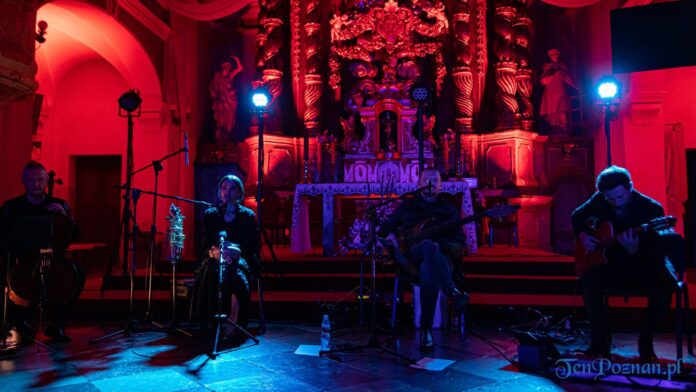 Muzyczna Jesień w Puszczy Zielonce - Owińska Renata Przemyk Akustik Quartet fot. ZMPZ- Sławek Wąchała