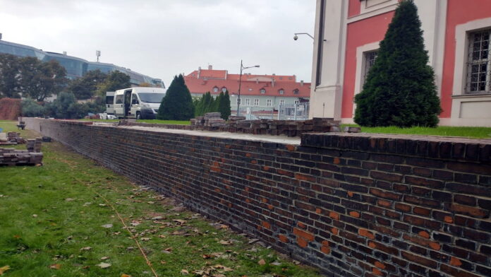 park Chopina, mur oporowy fot. ZZM