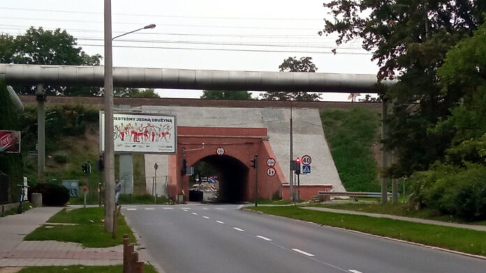 tunel, Kościelna fot. L. Łada