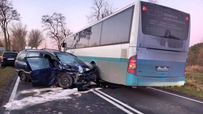 wypadek fot. OSP Mąkoszyce