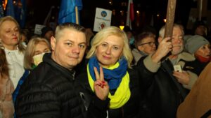 Demonstracja przeciwko lex TVN fot. S. Wąchała