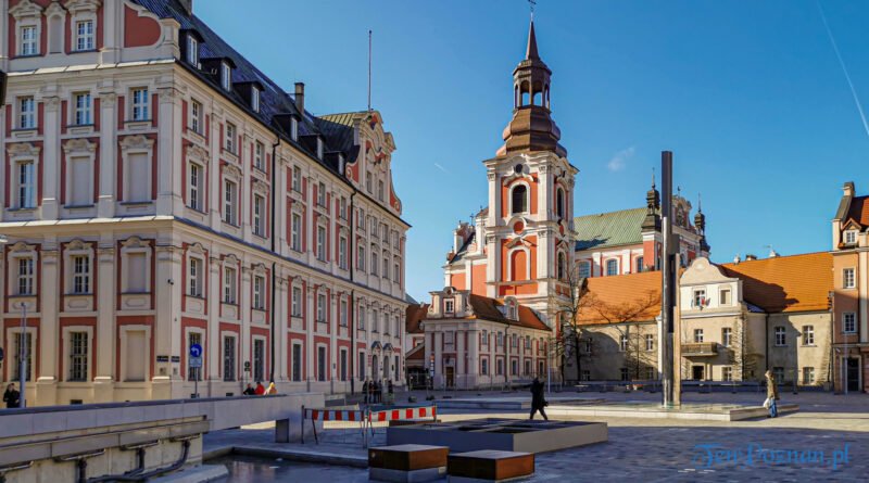 Plac Kolegiacki Poznań fot. Sławek Wąchała