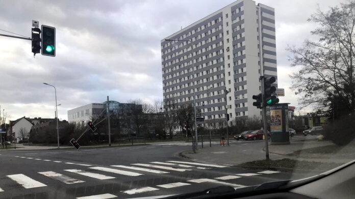 uszkodzona sygnalizacja Poznań fot. Użytkownik