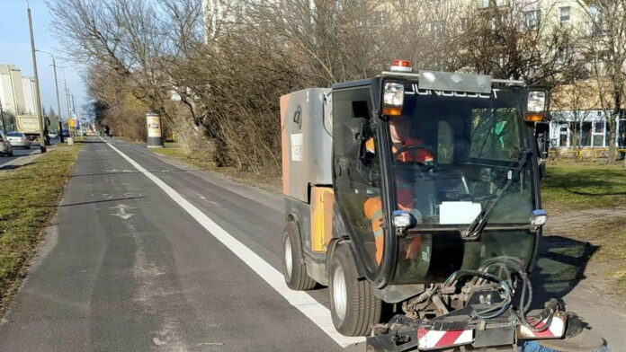 sprzątanie po zimie fot. ZDM