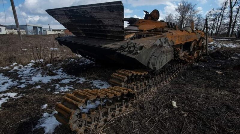 zniszczony czołg fot. sztab generalny Sił Zbrojnych Ukrainy