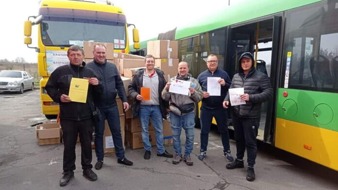 autobusy z Poznania dojechały do Lwowa fot. M. Wiśniewski FB