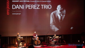 Dani Perez Trio Dawid Tokłowicz and Strings Era Jazzu fot. Sławek Wąchała
