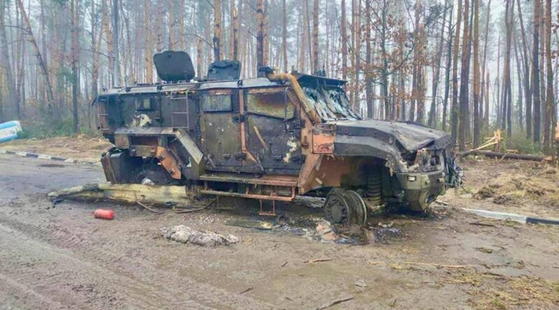 jeden ze zniszczonych samochodów w obwodzie kijowskim fot. Sztab Generalny Sił Zbrojnych Ukrainy