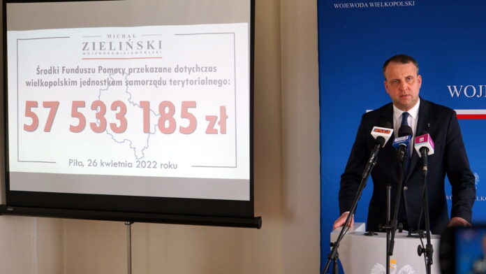 wojewoda Michał Zieliński fot. WUW