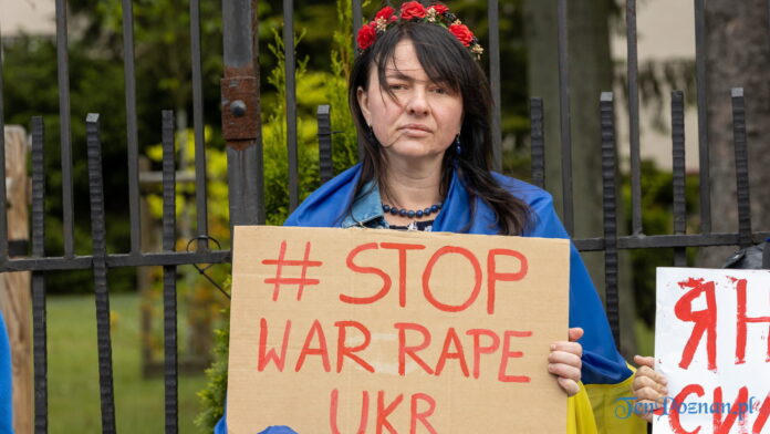 STOP GWAŁTOM WOJENNYM na Ukrainie fot. Sławek Wąchała