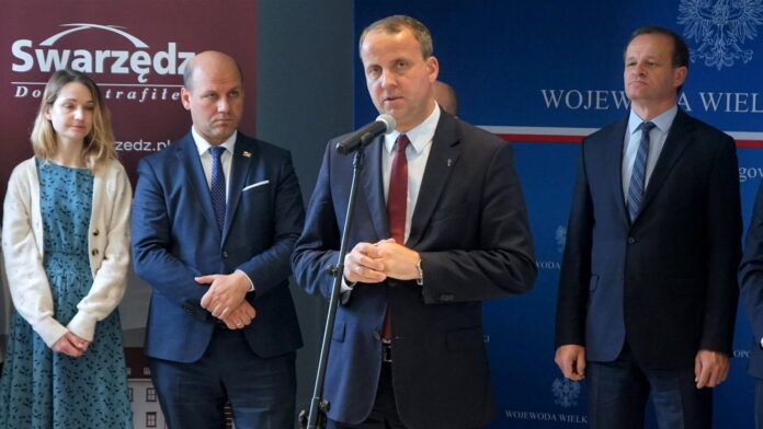 wojewoda Michał Zieliński fot. WUW