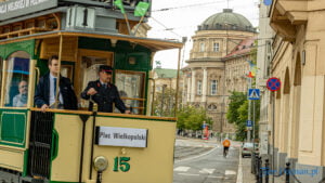 Poznań: Wagon Carl Weyer na ulicach miasta. Ale widok! (ZDJĘCIA)