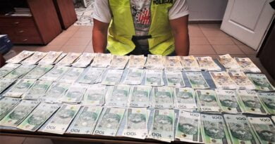 oszustwo na policjanta, pieniądze fot. policja Szamotuły