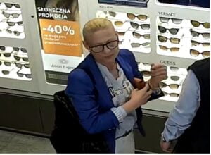 poszukiwani salon optyczny fot. policja Poznań