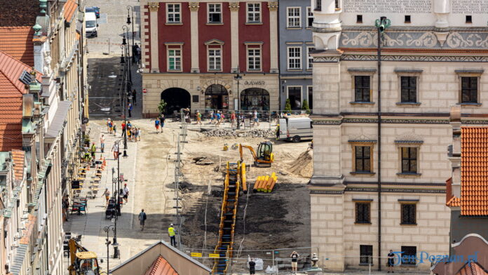 Stare Miasto Poznań Stary Rynek remont fot. Sławek Wąchała