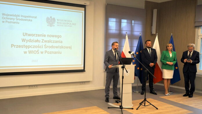utworzenie Wydziału Zwalczania Przestępczości Środowiskowej fot. WUW